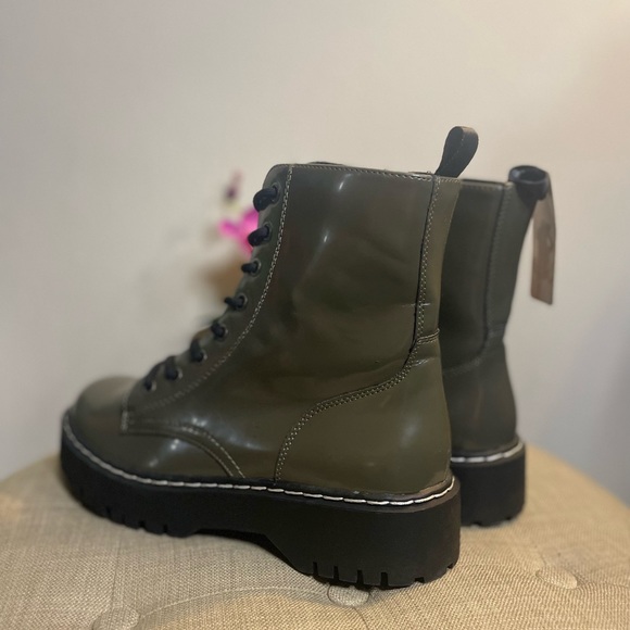 Sincerely Jules “Harley” Combat Boots - Sizes: 8.5 - Picture 7 of 12